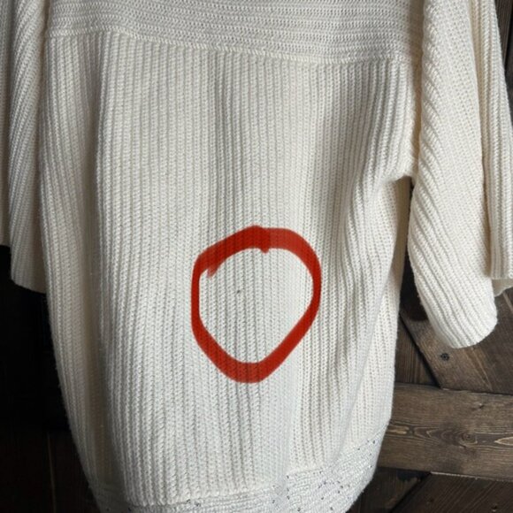 (1)New York and Co. knit short bell sleeve cream sweater size LG. - Picture 8 of 10